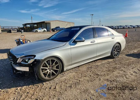 2018 Mercedes-Benz S 560 из США, поврежденный, VIN WDDUG8DB8JA396963
